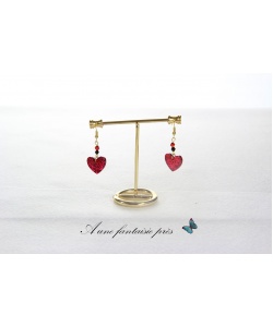 561_bis_-_boucle_doreille_dore_perle_swarovski_et_coeur_rouge_en_rsine_fait_main_12_euros